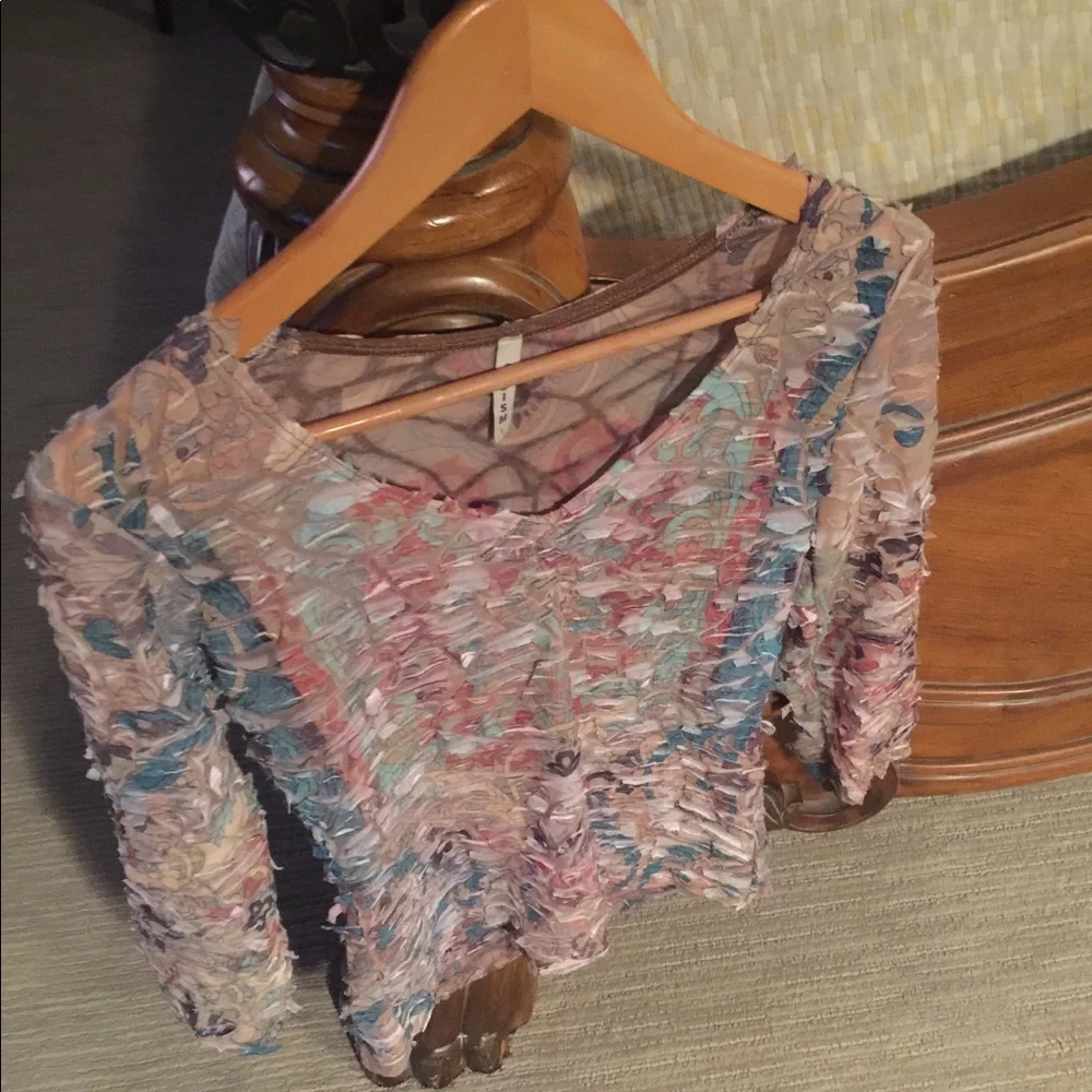 Blouse - Picture 2 of 3